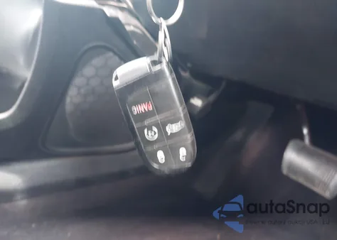 2017 Dodge Charger Sxt z USA, uszkodzony, nr VIN 2C3CDXHG5HH602058